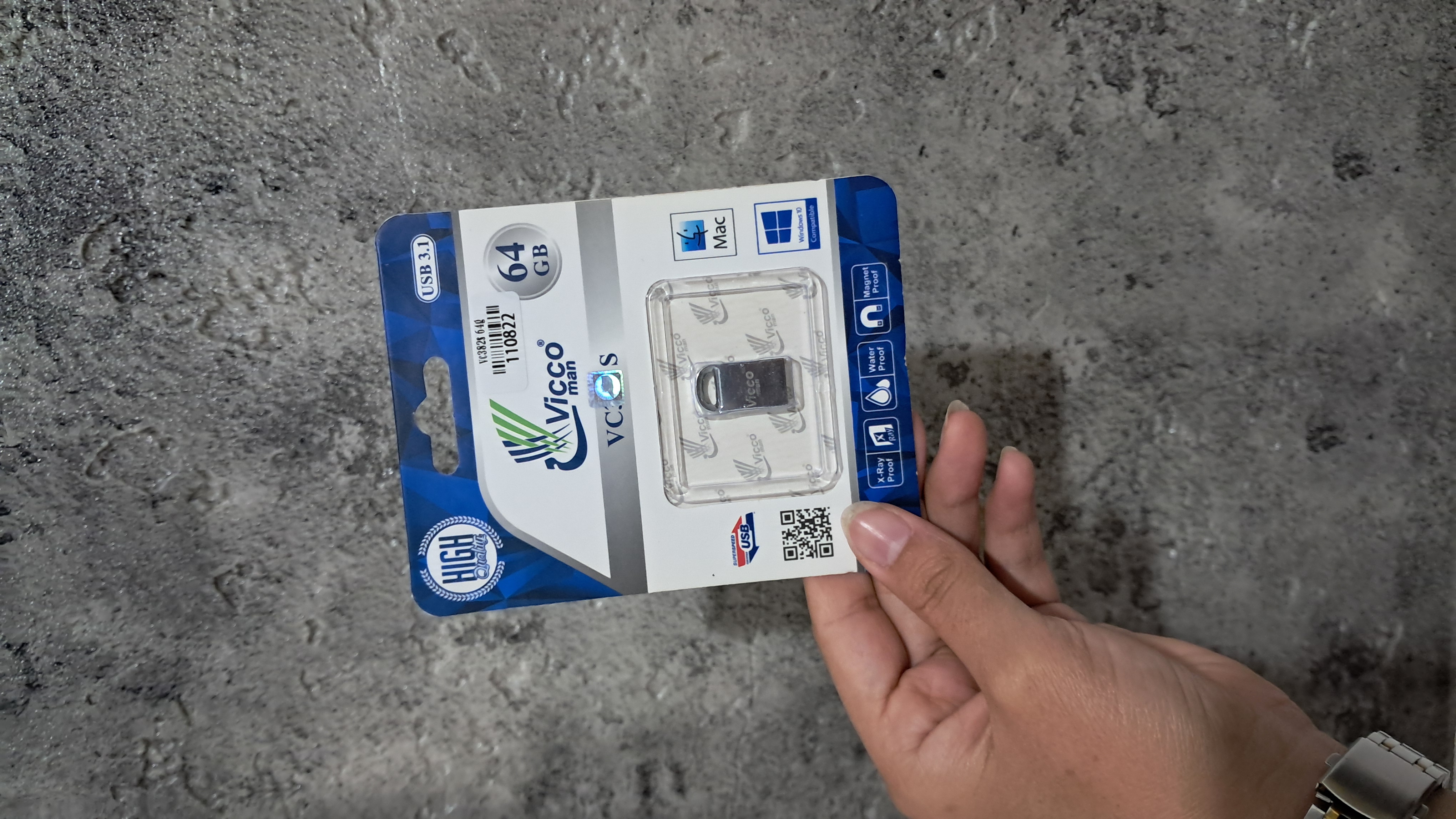 فلش ویکومن مدل VC382S ظرفیت ۶۴ گیگابایت USB 3.1